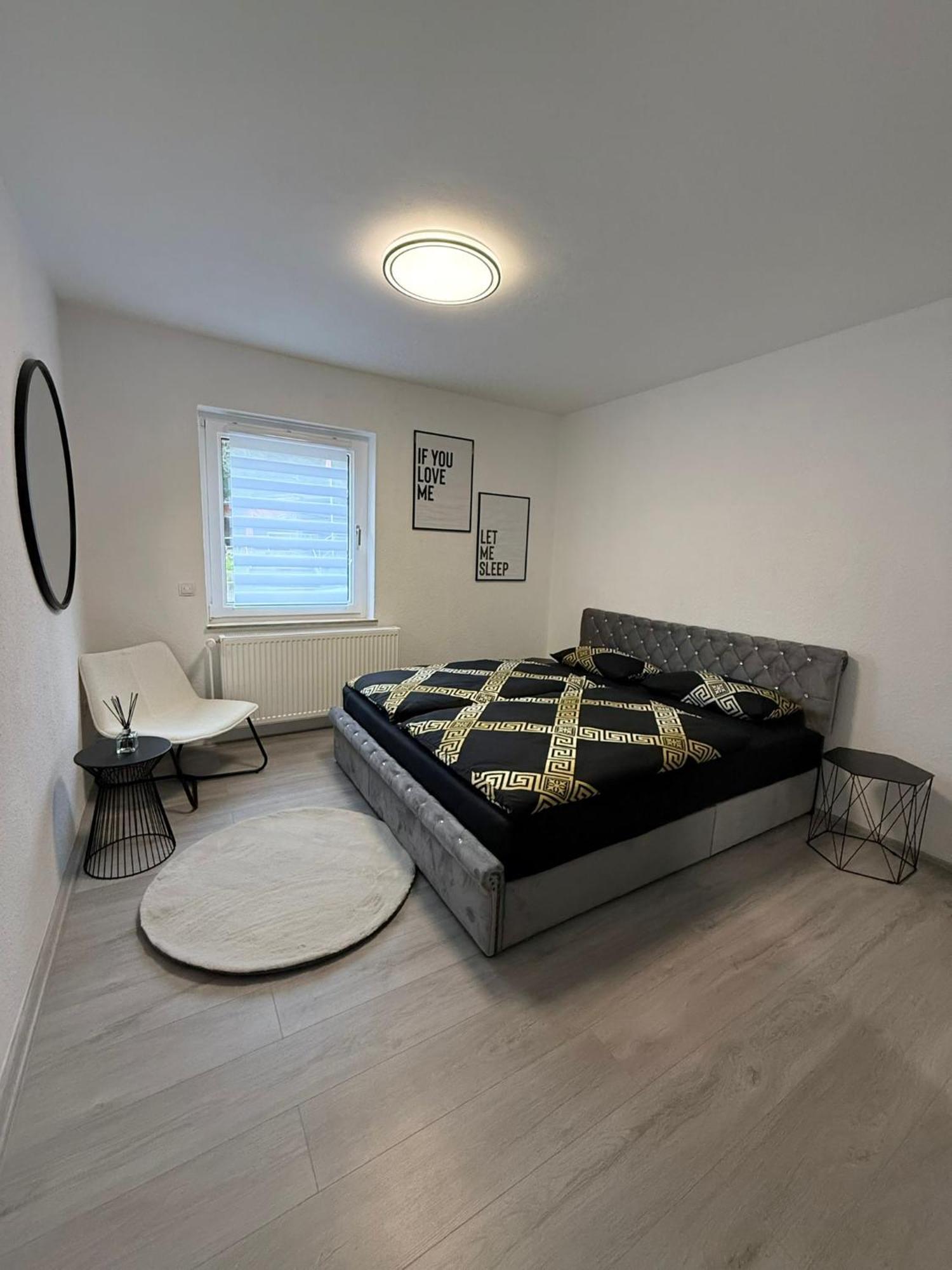 Hammer Apartment *